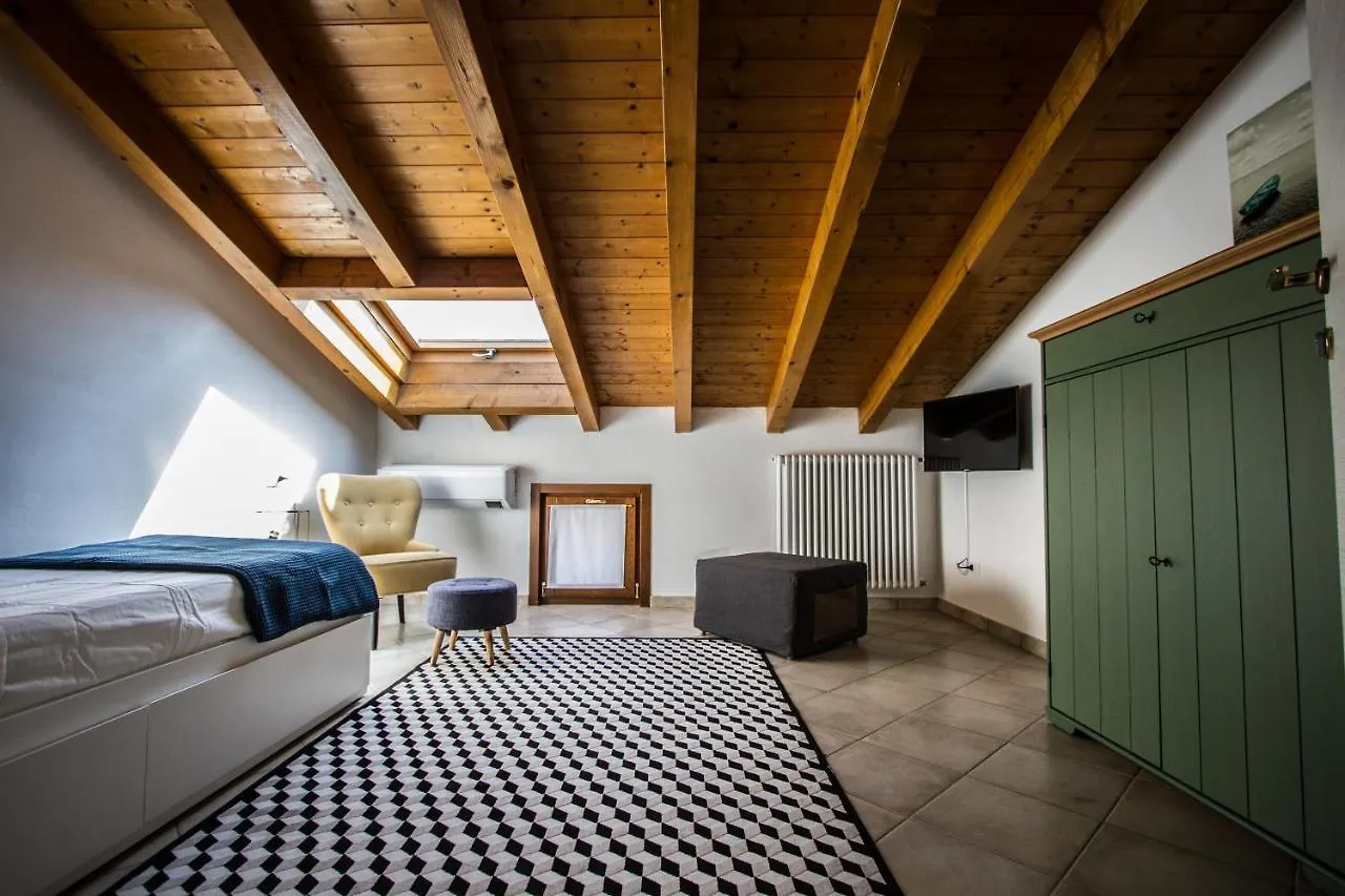 Guest house Fontane Apartments Salo Italy